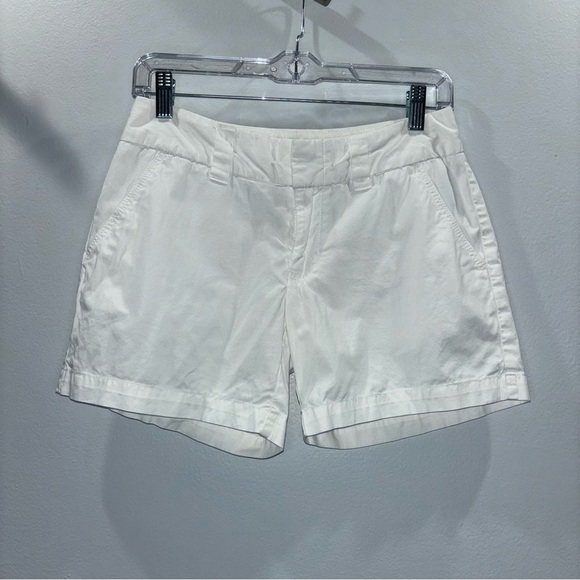 Tommy Hilfiger White Cotton Shorts | Size 0 - Picture 1 of 10